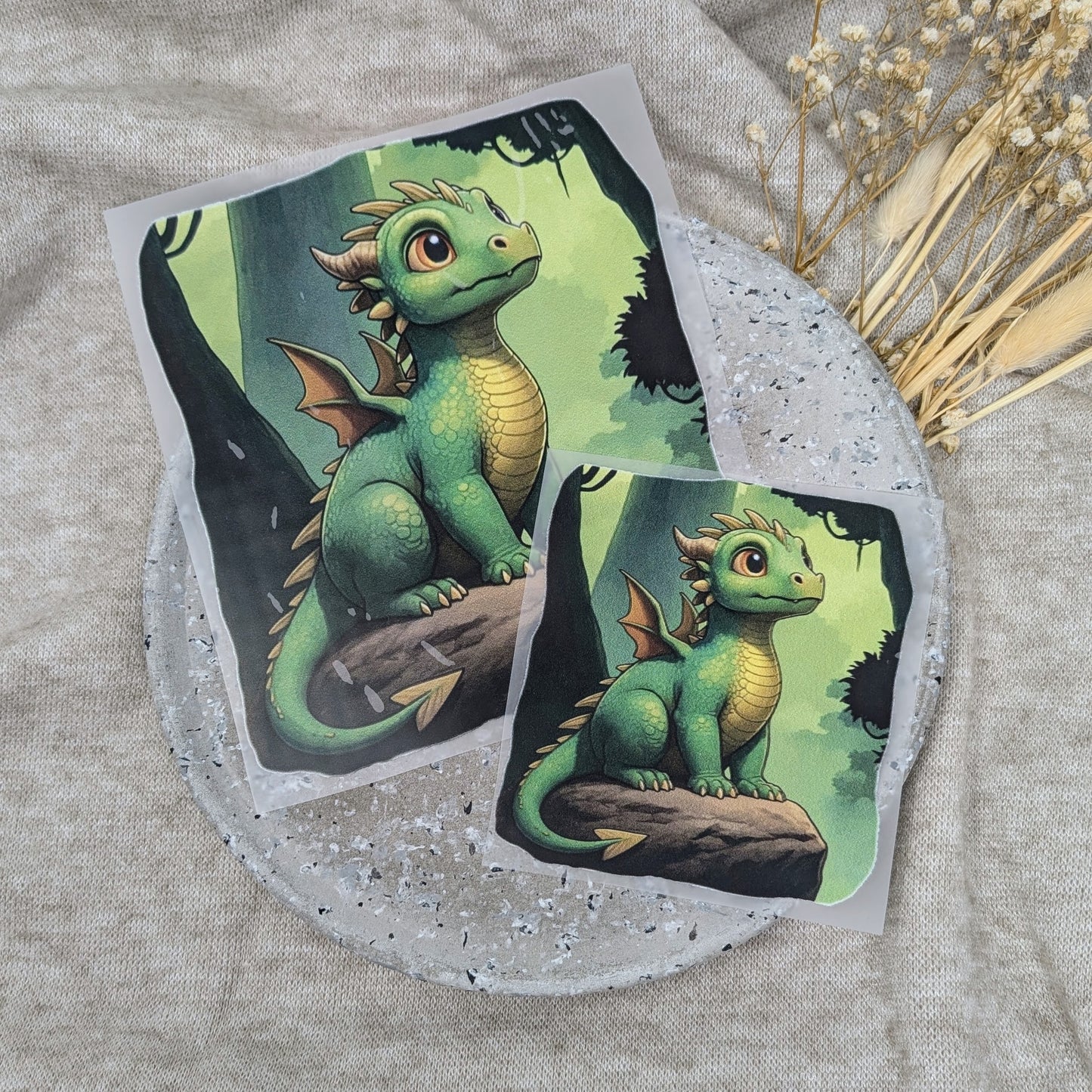 Bügelbild Drache im Wald